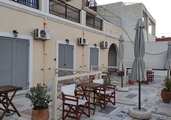 Mermaid – One-bedroom Apartment with Sea View – 4 persons