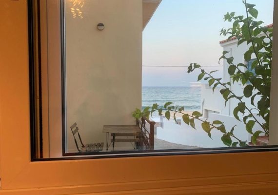 Aloha – One-bedroom Apartment with Partially Sea View – 4 persons