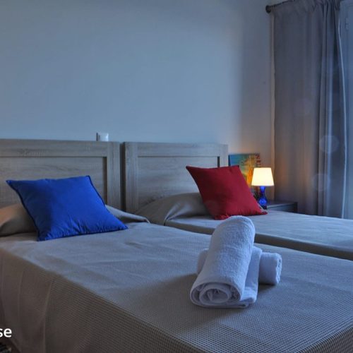 Lighthouse – Two-bedroom Apartment with Sea View – 6 persons