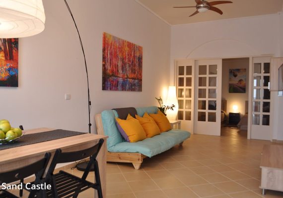 Sand Castle – Two-bedroom Apartment with Sea View – 6 persons