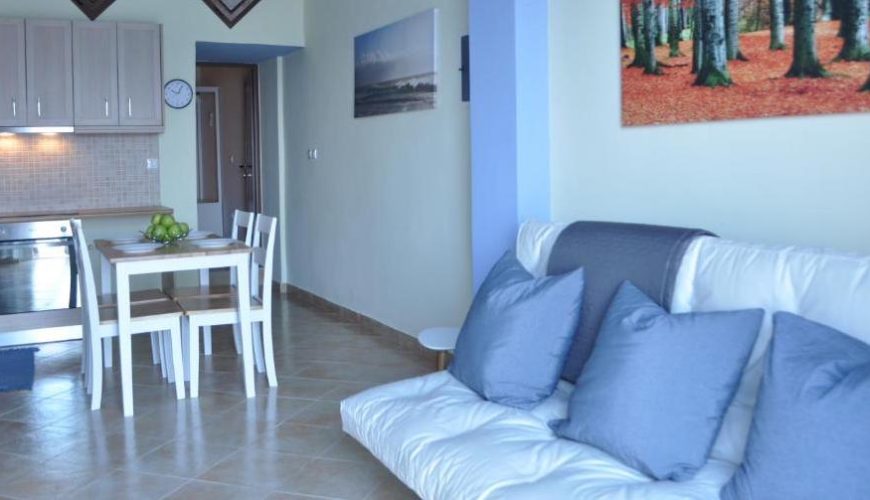 Mermaid – One-bedroom Apartment with Sea View – 2 persons