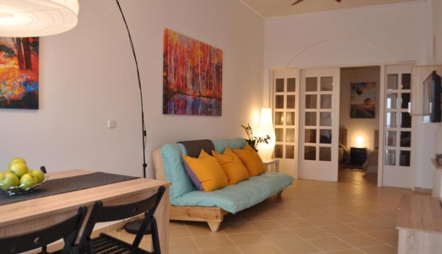 Sand Castle – Two-bedroom Apartment with Sea View – 4 persons